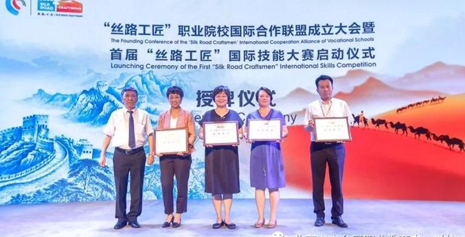 微信图片_20210112090214.jpg 微信图片_20210112090214.jpg