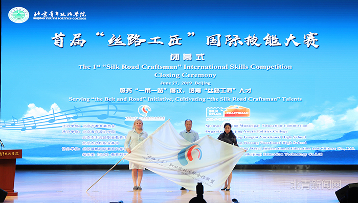 8d10663af73d112b828fc95a55abb631.jpg 8d10663af73d112b828fc95a55abb631.jpg